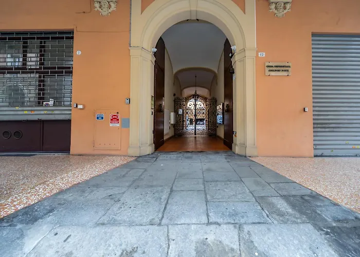 Luxury Flat And Free Parking * Bologna