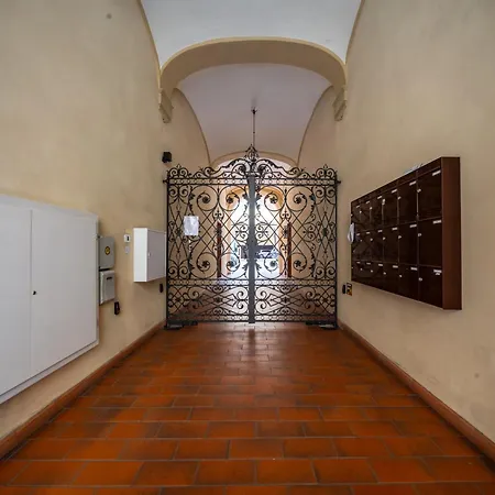 Luxury Flat And Free Parking * Bologna