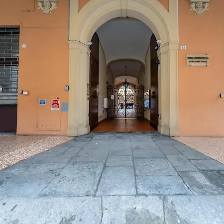 Luxury Flat And Free Parking * Bologna